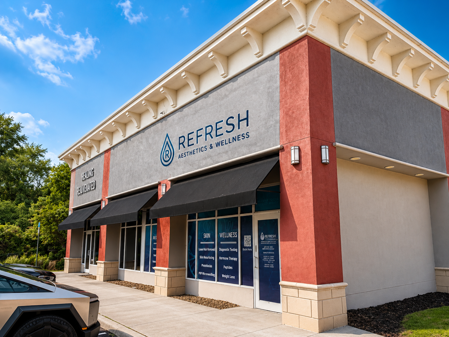 Refresh - Aesthetics & Wellness logo